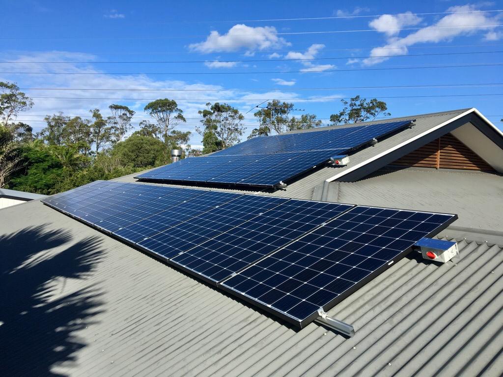 Hybrid-Solar-Solutions-Australia-solar-panel-installation